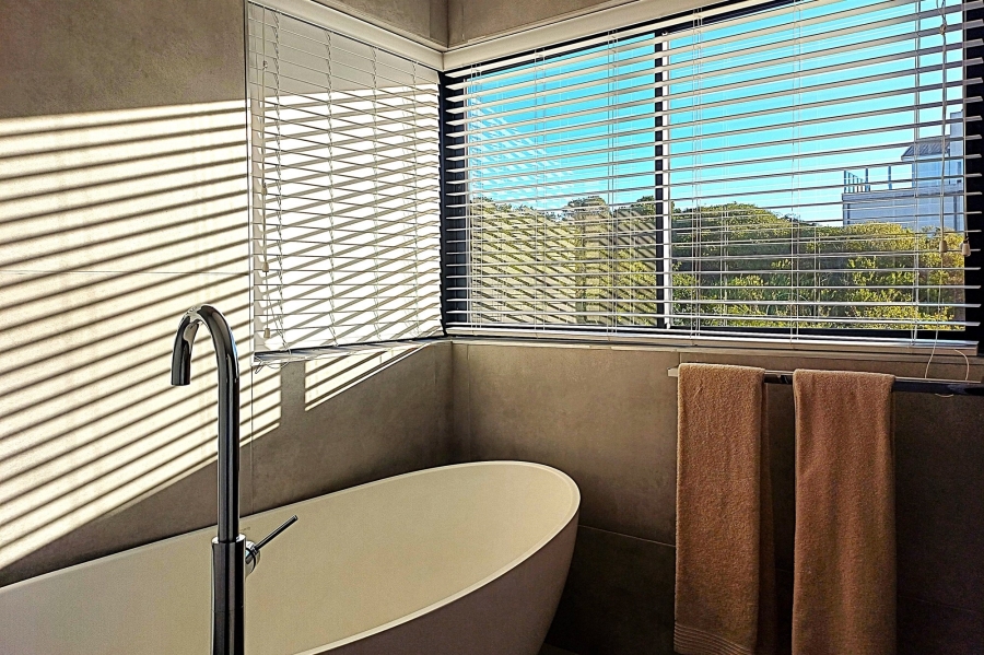 4 Bedroom Property for Sale in Dana Bay Western Cape